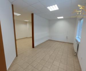 Administratívno-apartmánová budova