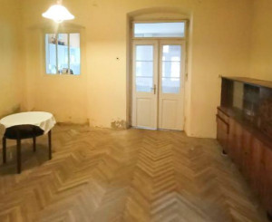 Dva rodinné domy na predaj v centre Žarnovice
