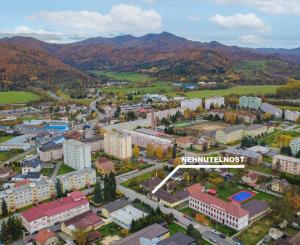 Dom v centre Žarnovice – ideálny aj na podnikateľské účely