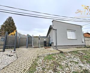 Rodinný dom s dvoma bytovými jednotkami
