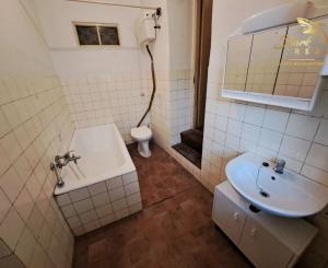 Rodinný dom s pozemkom vhodným na podnikanie