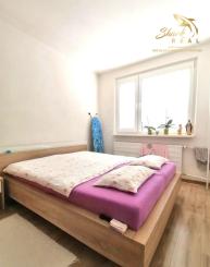 PEKNÝ 2 IZBOVÝ BYT - PO REKONŠTRUKCIÍ