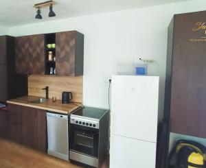 Jedinečná chata v lese, vhodná na investíciu