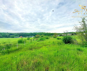 Krásny stavebný pozemok 4781m2 aj  pre developerov