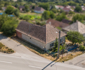 ZNÍŽENÁ CENA! Vidiecky dom s veľkým pozemkom 