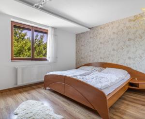 TOP PONUKA! Dvojgeneračný rodinný dom na predaj