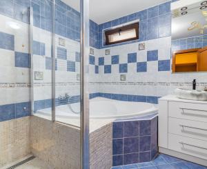 TOP PONUKA! Dvojgeneračný rodinný dom na predaj