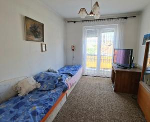 TOP PONUKA! 4 izbový rodinný dom