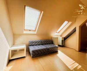 Mezonetový 4i byt | 160 m² v podkroví | Absolútne centrum | Grosslingova