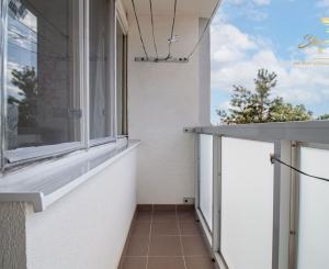 3-IZBOVÝ BYT S 2 BALKÓNMI A LOGGIOU NA ULICI A. HLINKU | PIEŠŤANY