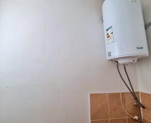 4-IZBOVÝ BYT PO KOMPLETNEJ REKONŠTRUKCII S GARÁŽOU A ZÁHRADKOU V OBCI HRAŇ