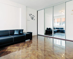 NA PRENÁJOM 2-IZBOVÝ REZIDENČNÝ APARTMÁN V CENTRE 