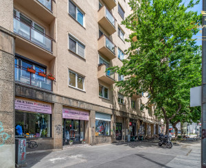 Priestranný 3i byt v tehlovej bytovke | Skvelá lokalita | Váš budúci domov | Staré Mesto