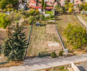VÁŠ BUDÚCI DOMOV POD MALÝMI KARPATMI | STAVEBNÝ POZEMOK 654 m², SMOLENICE