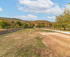 VÁŠ BUDÚCI DOMOV POD MALÝMI KARPATMI | STAVEBNÝ POZEMOK 654 m², SMOLENICE