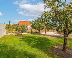 VÁŠ BUDÚCI DOMOV POD MALÝMI KARPATMI | STAVEBNÝ POZEMOK 654 m², SMOLENICE