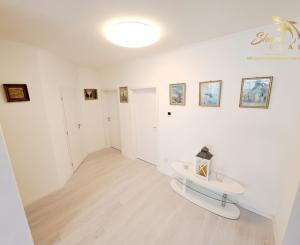 Veľkometrážny byt 100m2 s terasou v centre mesta