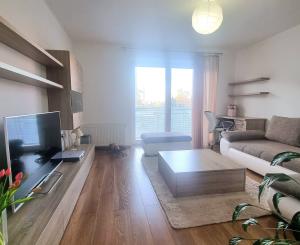 Na prenájom IHNEĎ VOĽNÝ 2-izbový byt po rekonštrukcii – centrum Trebišova, Tržná ulica