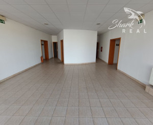 Administratívno-apartmánová budova