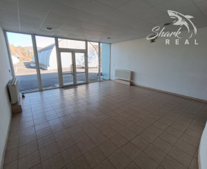 Administratívno-apartmánová budova