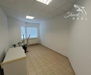 Administratívno-apartmánová budova