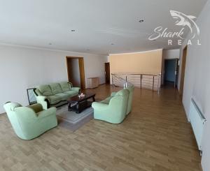 Administratívno-apartmánová budova