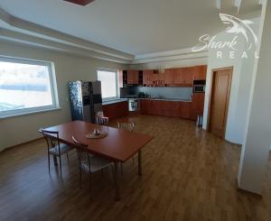 Administratívno-apartmánová budova