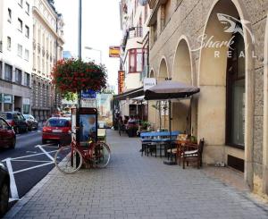 Kompletne zariadený 3 - izbový byt v srdci Bratislavy