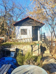 ZNÍŽENÉ !!! CHATKA SO ZÁHRADOU - PARTIZÁNSKE - NÁVOJOVCE