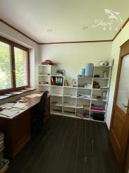 Štýlový 5-izbový bungalov s krásnou záhradou