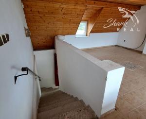 TOP PONUKA! Priestranný 7 izbový dom na predaj. IHNEĎ OBÝVATEĽNÝ