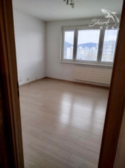 Prenájom 3 izbový byt s loggiou a šatníkom na Rozkvete v Považskej Bystrici