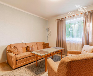 REZERVOVANÉ - Na predaj pekný dom so záhradou