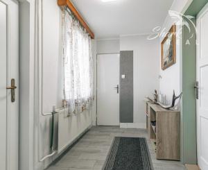 REZERVOVANÉ - Na predaj pekný dom so záhradou