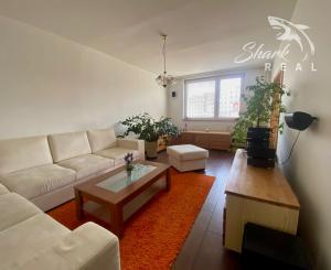 Predaj: Jedinečný 4-izbový byt 105 m², 2 balkóny, 2 kúpeľne, 3 pivnice – Považská Bystrica