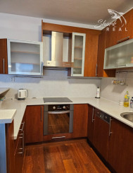 Zariadený 3 izbový byt s PARKOVANÍM v cene