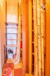 ZNÍŽENÉ !!! 3 IZBOVÝ BYT -V CENTRE- S VÝHĽADOM NA NÁMESTIE