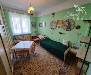 REZERVOVANÉ I Rodinný dom s veľkým potenciálom v centre Piešťan