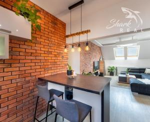 ZABEHNUTÝ RODINNÝ PENZIÓN vo vyhľadávanej lokalite Malých Karpát, VAŠA VÝHODNÁ INVESTÍCIA DO BUDÚCNOSTI