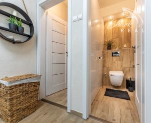 ZABEHNUTÝ RODINNÝ PENZIÓN vo vyhľadávanej lokalite Malých Karpát, VAŠA VÝHODNÁ INVESTÍCIA DO BUDÚCNOSTI