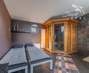 ZABEHNUTÝ RODINNÝ PENZIÓN vo vyhľadávanej lokalite Malých Karpát, VAŠA VÝHODNÁ INVESTÍCIA DO BUDÚCNOSTI