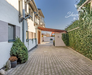 ***SKVELÁ INVESTÍCIA -  NEHNUTEĽNOSŤ  20 km od Trnavy***Podnikanie, Domov, Zabezpečený výnos***