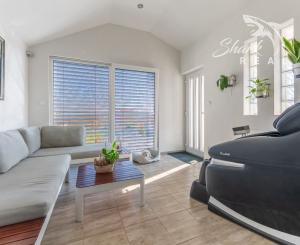 ***SKVELÁ INVESTÍCIA -  NEHNUTEĽNOSŤ  20 km od Trnavy***Podnikanie, Domov, Zabezpečený výnos***