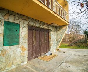 5-izbový rodinný dom v obci Bojná