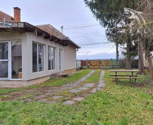 Malebný dom vhodný na celoročné bývanie