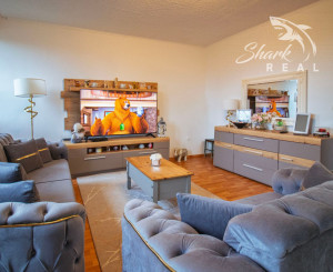 Priestranný rodinný dom v Hornej Strede s veľkým pozemkom