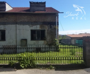 Pozemok ideálny na výstavbu 2 rodinných domov