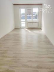 Dvojizbový byt s balkónom v meste Partizánske