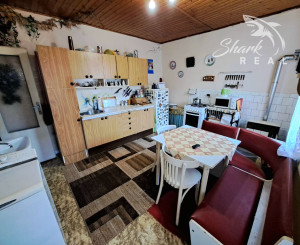 Rodinný dom na predaj v kľudnej časti obce