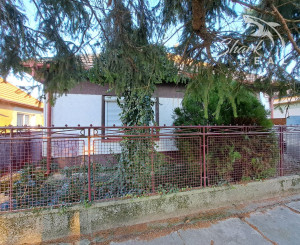 Rodinný dom na predaj v kľudnej časti obce